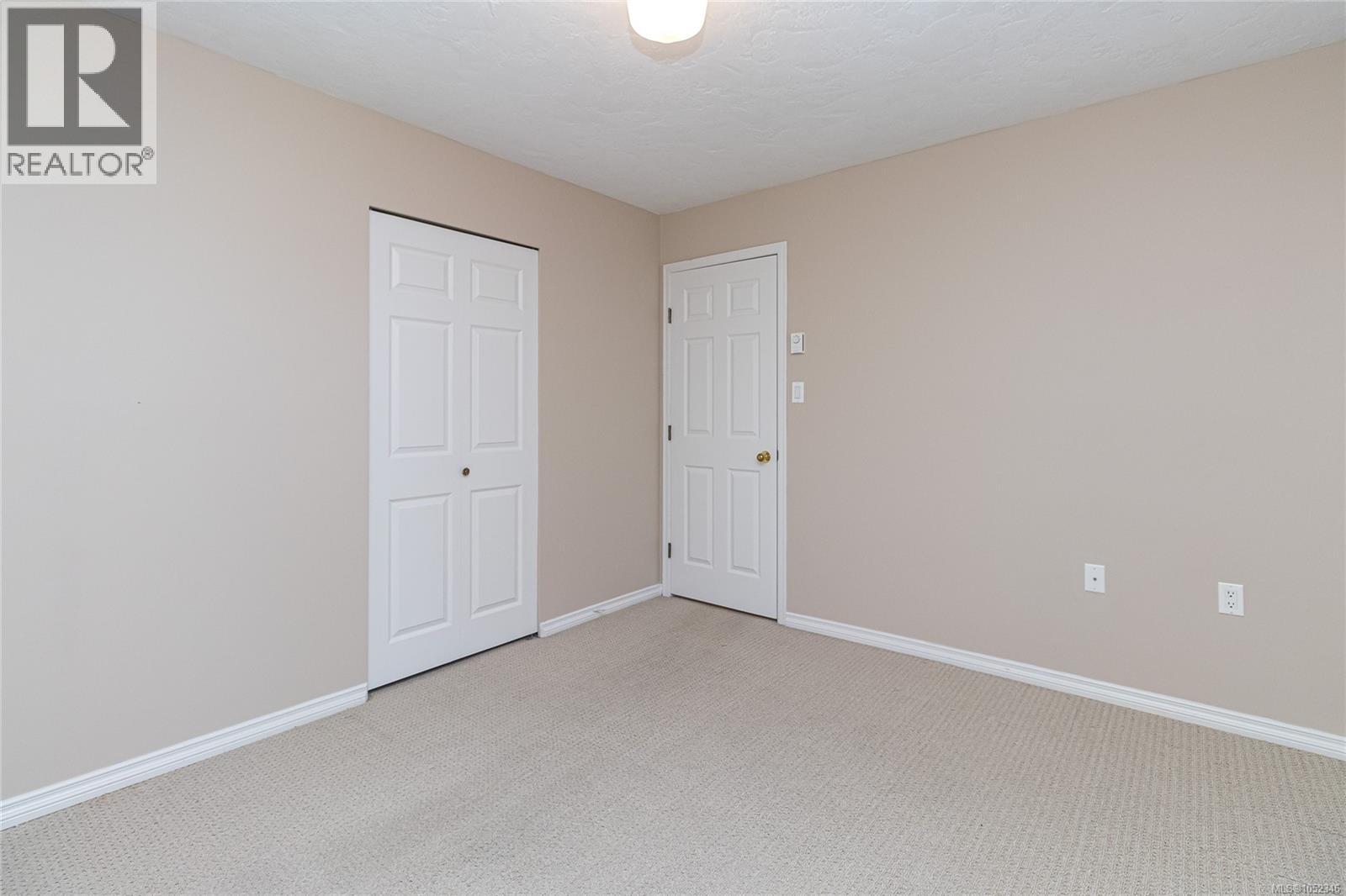 63 2070 Amelia Ave Property Photo 26