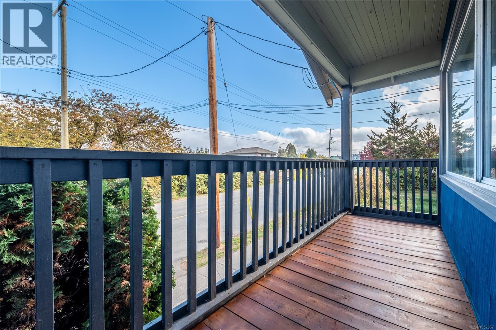40 Irwin St Property Photo 2