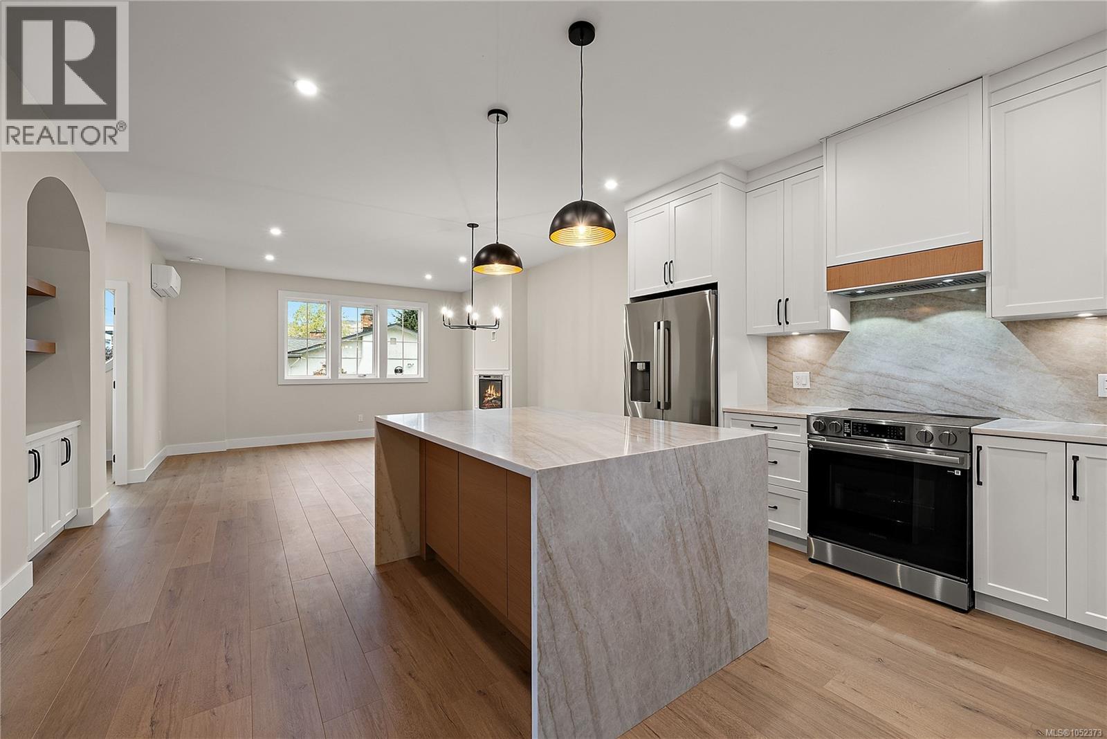 103 954 Preston Way Property Photo 1