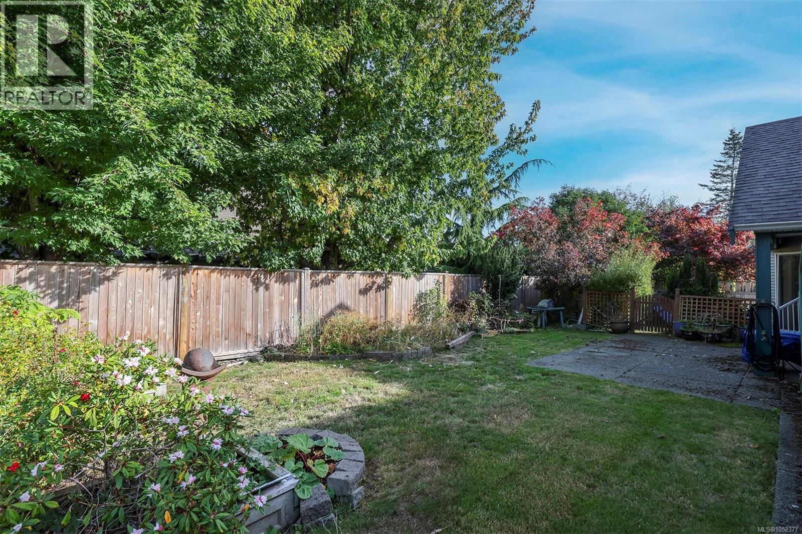 642 Olympic Dr Property Photo 27