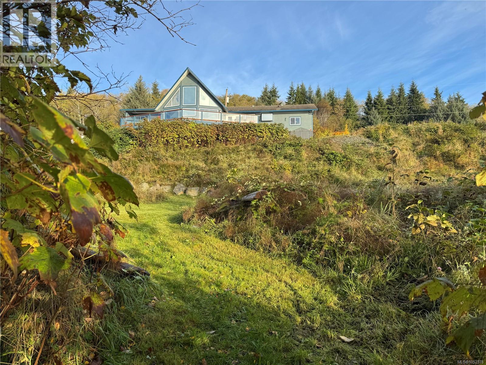 247 Harbour Rd Property Photo 41