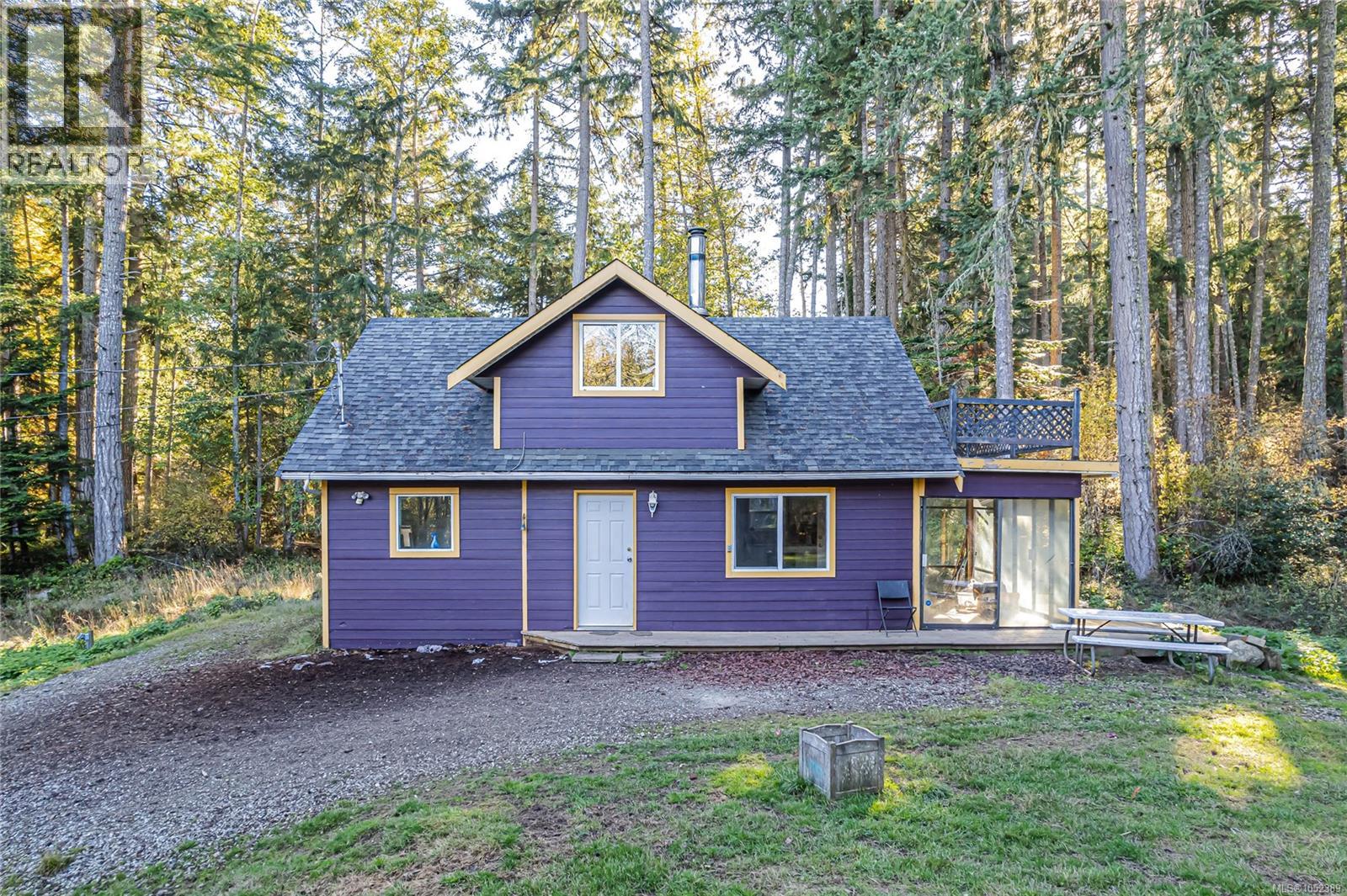 148 Meadow Dr Property Photo 1