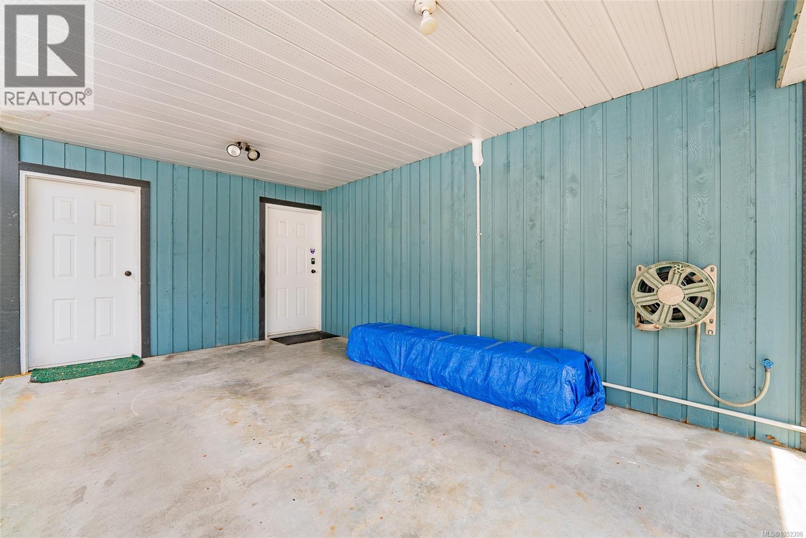 2446 Divot Dr Property Photo 27