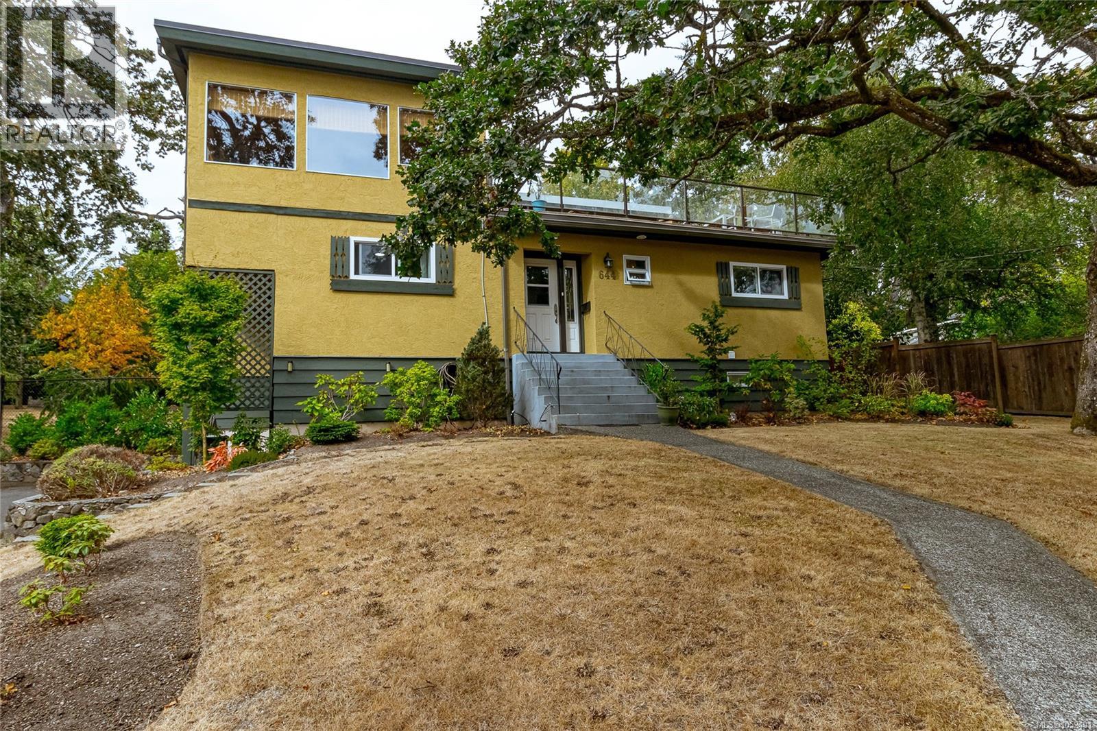 644 Fernhill Rd Property Photo 5