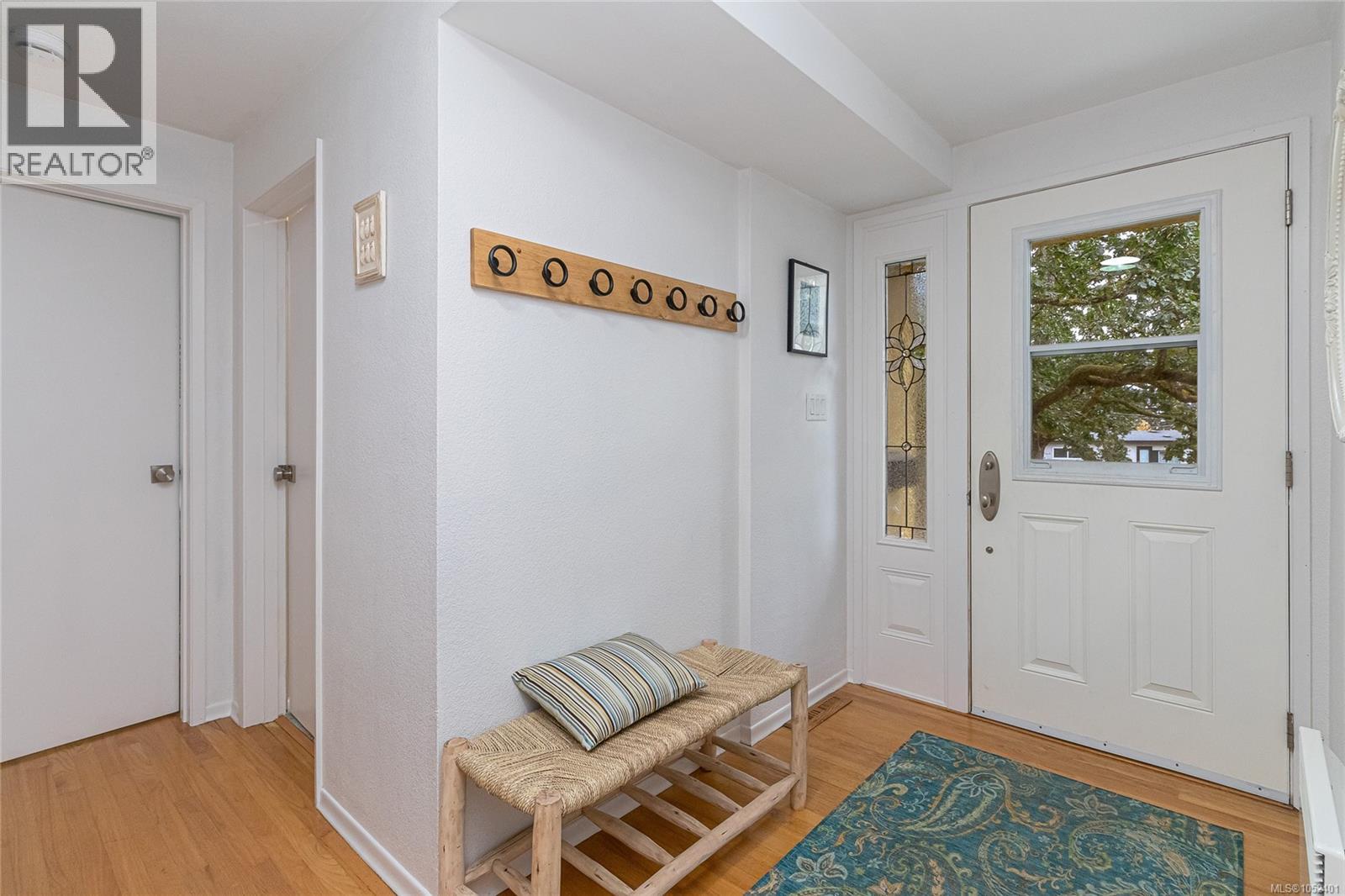 644 Fernhill Rd Property Photo 8