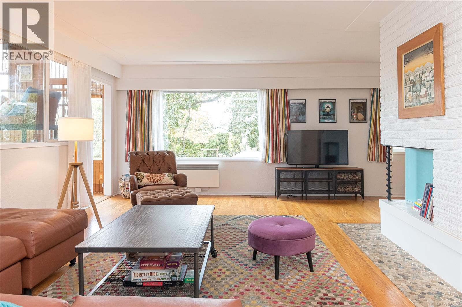 644 Fernhill Rd Property Photo 11