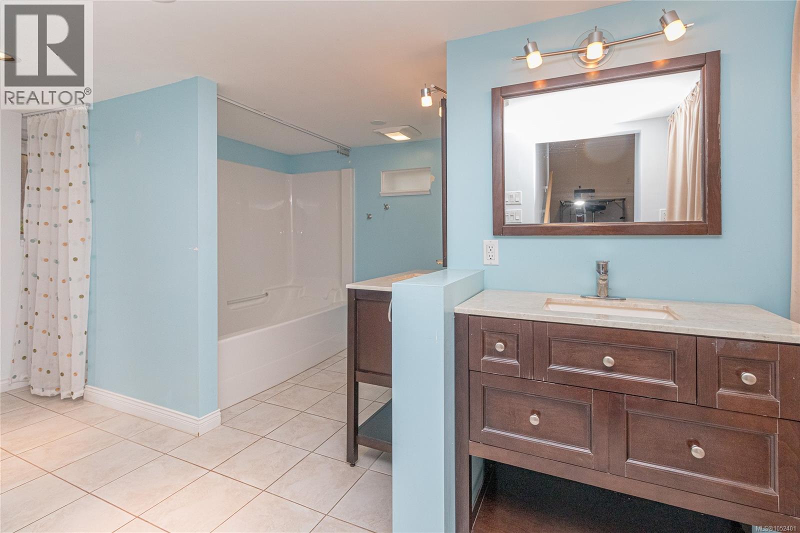 644 Fernhill Rd Property Photo 24