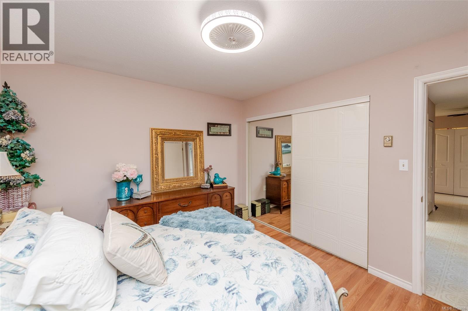 A 770 Park Pl Property Photo 22