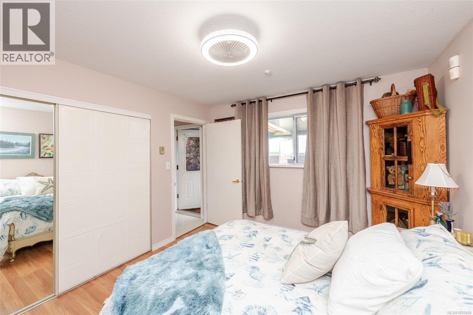 A 770 Park Pl Property Photo 24