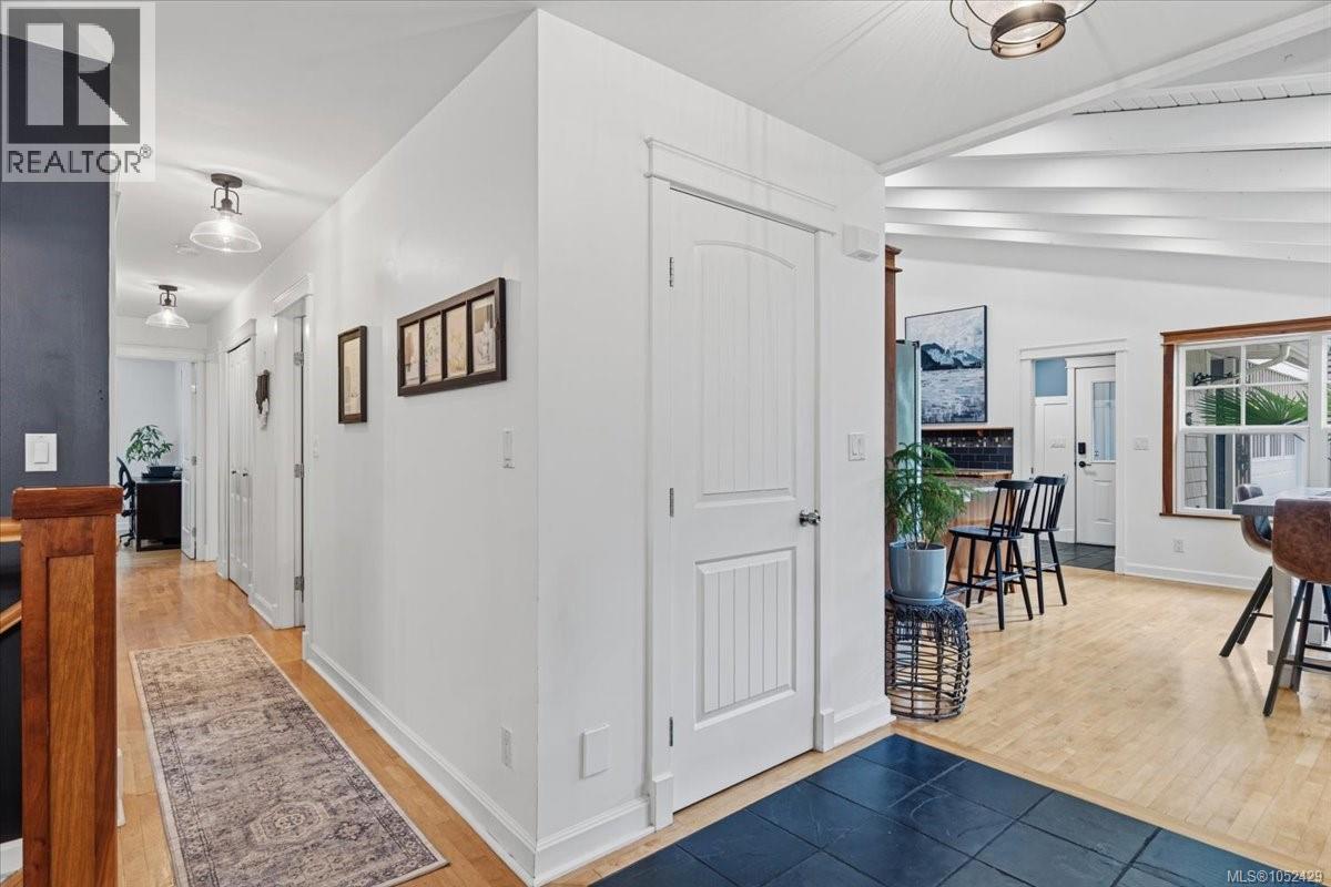 3341 Schooner Cove Dr Property Photo 5