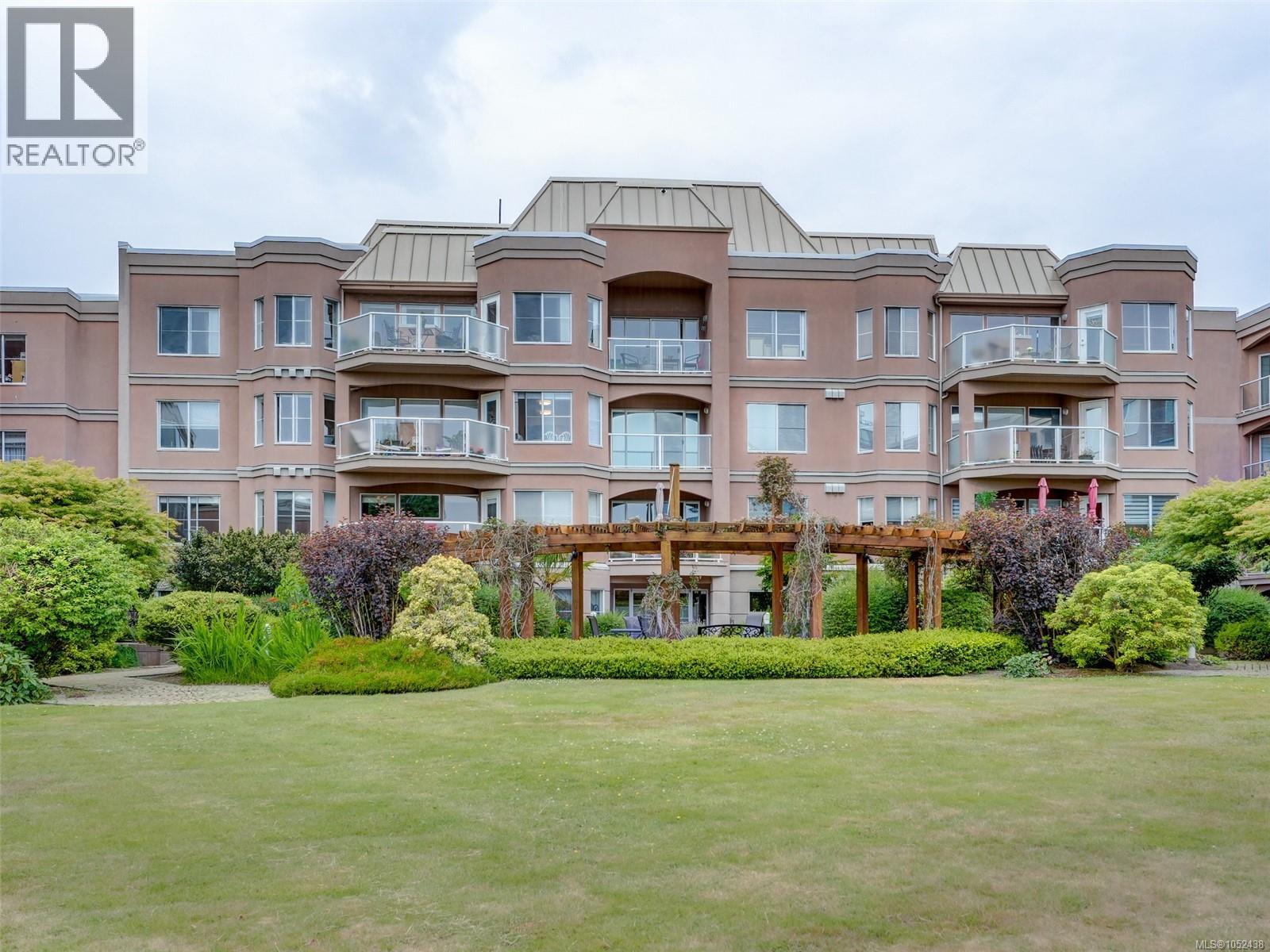 207 405 Quebec St Property Photo 1
