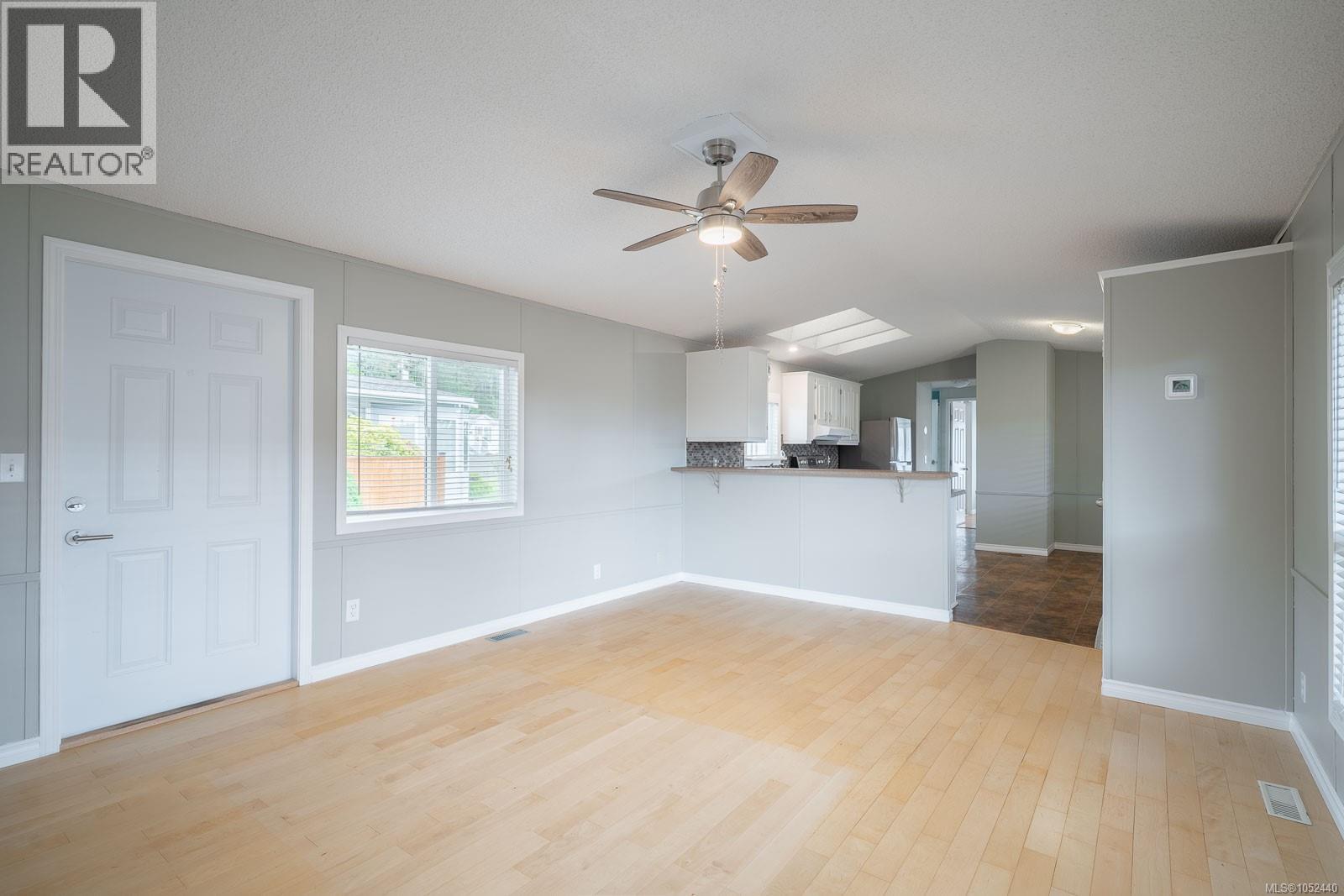 58 2301 Arbot Rd Property Photo 7