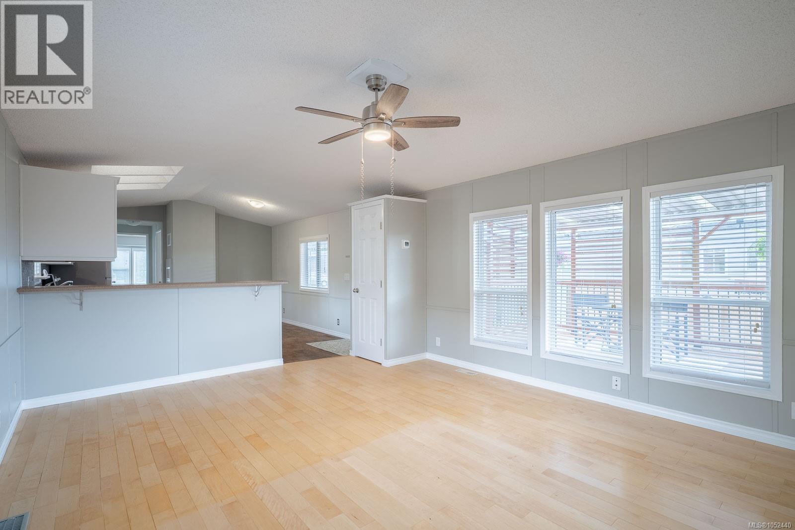 58 2301 Arbot Rd Property Photo 8