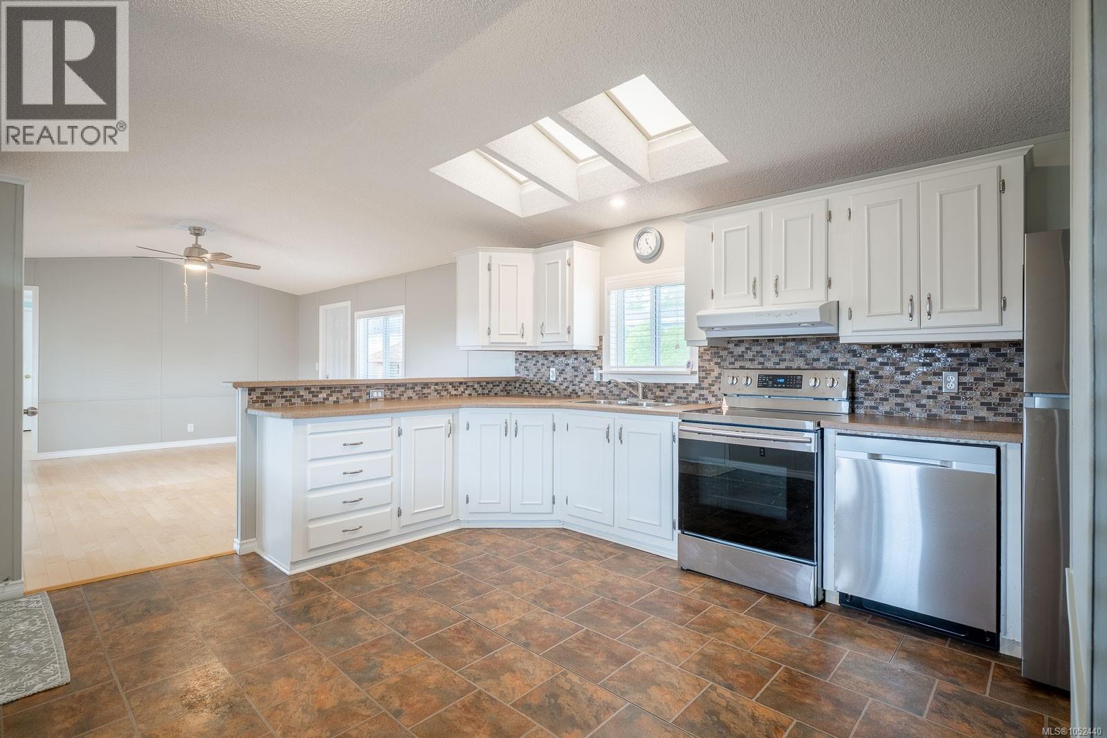 58 2301 Arbot Rd Property Photo 12