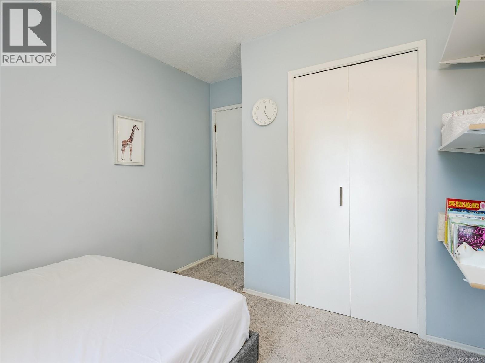 6429 Rodolph Rd Property Photo 10