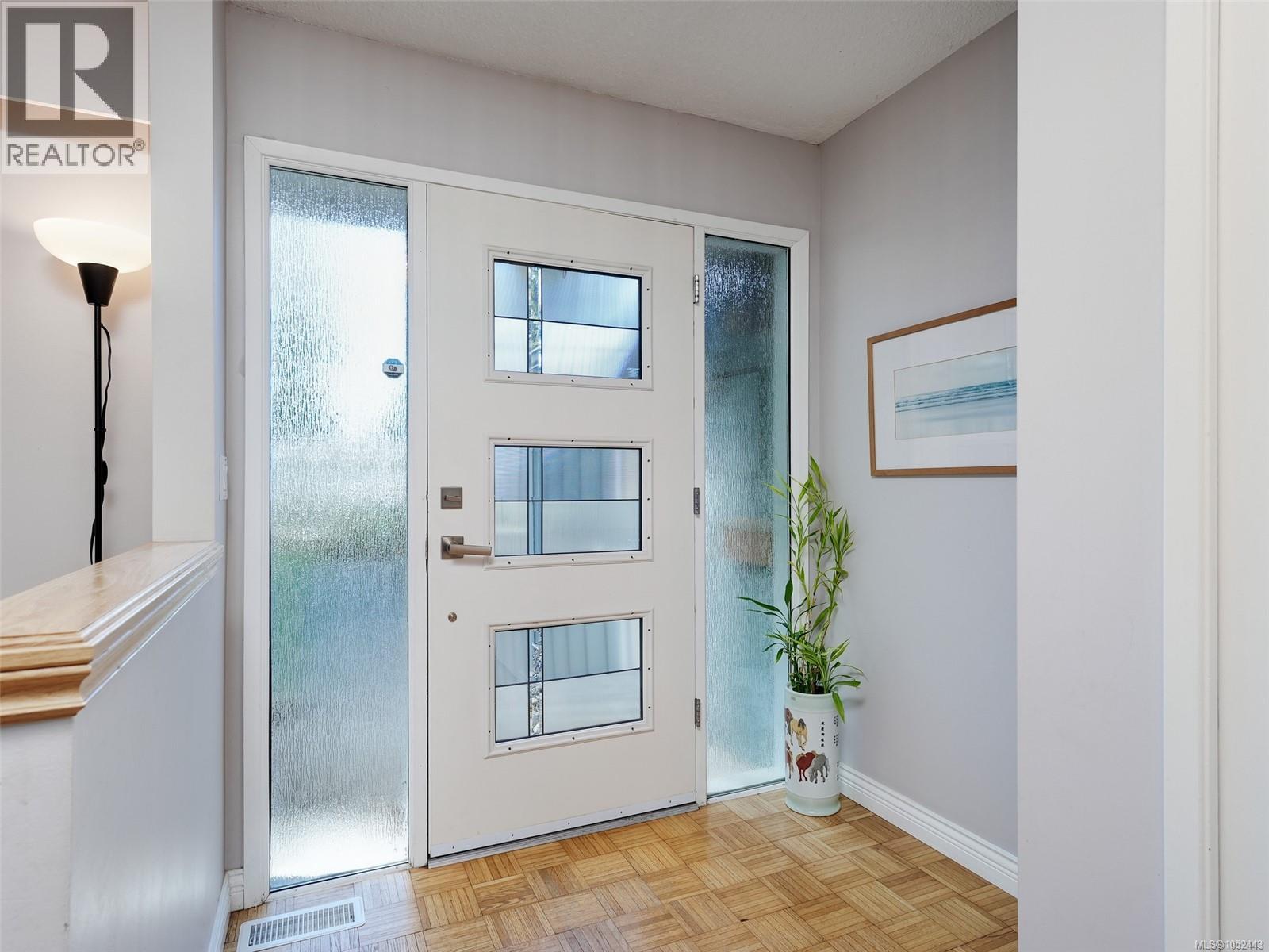6429 Rodolph Rd Property Photo 14