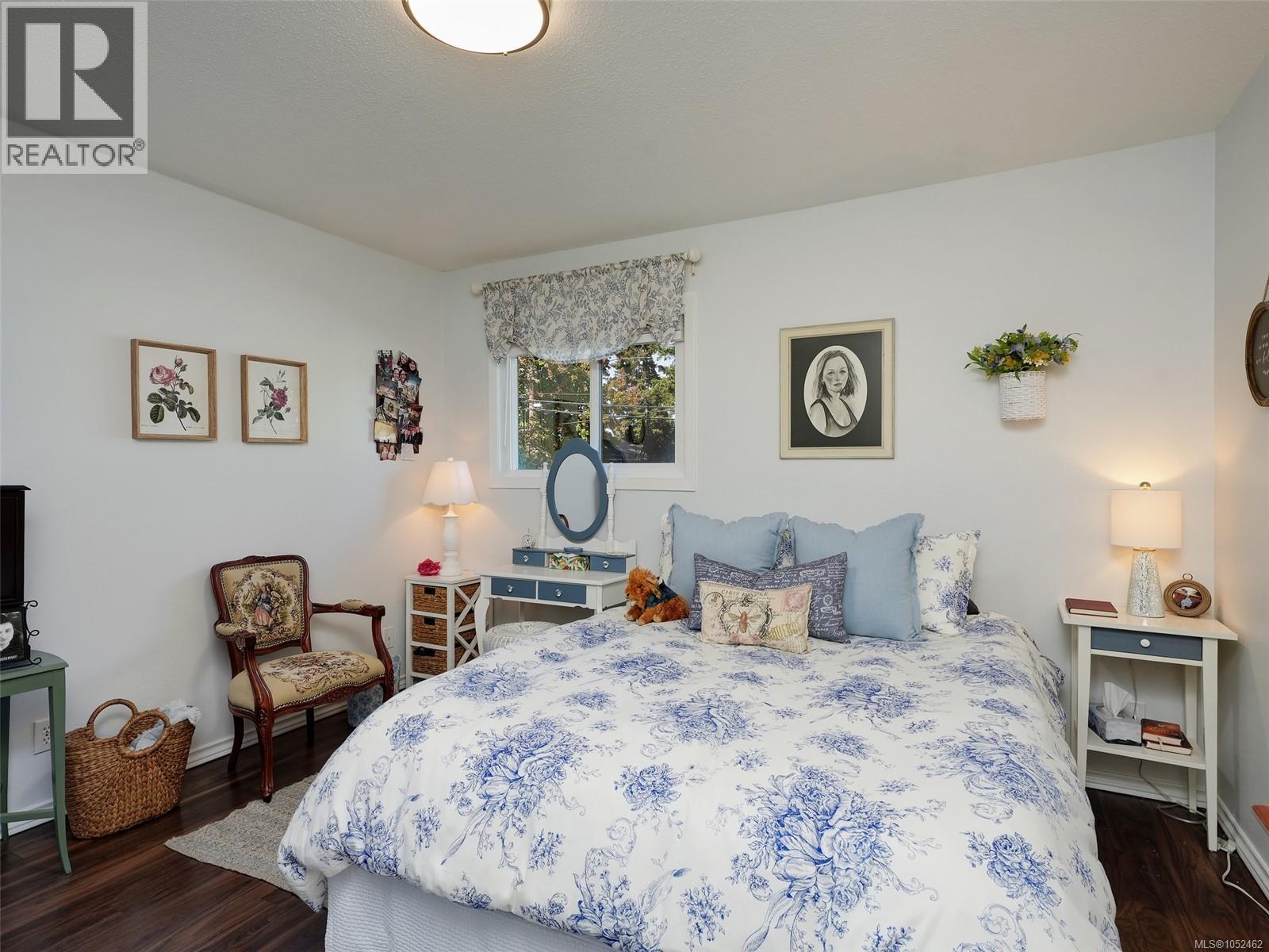 201 1215 Bay St Property Photo 12