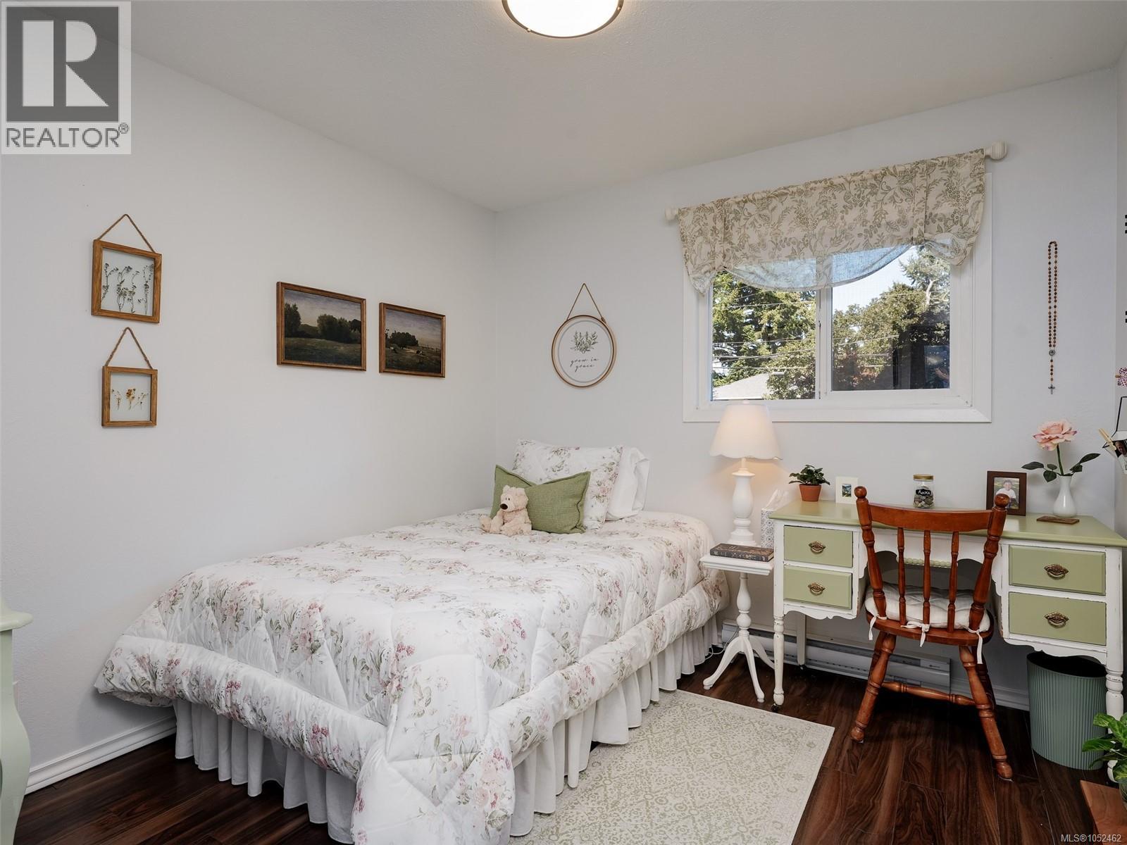 201 1215 Bay St Property Photo 15