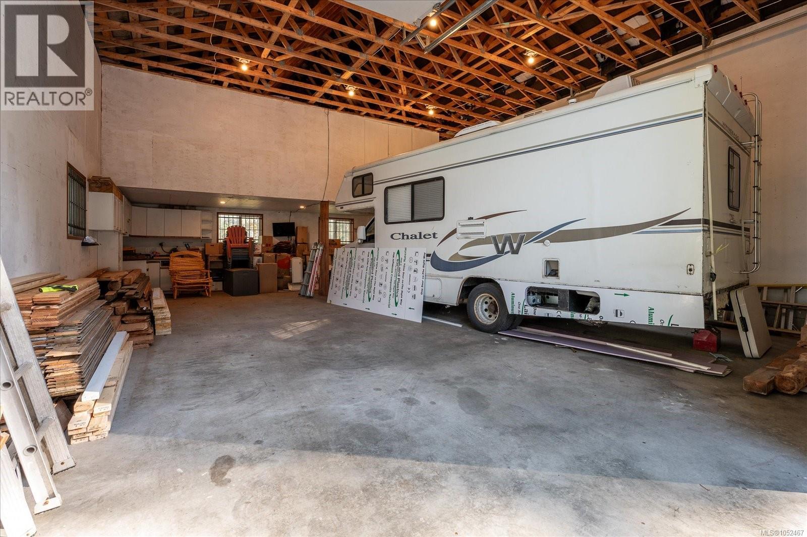 521 Fourneau Way Property Photo 37