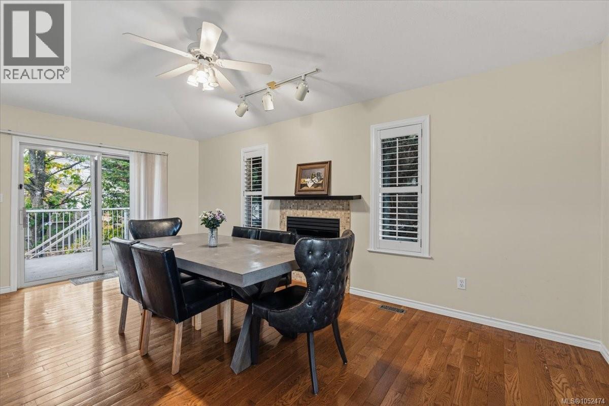 6439 Nidri Pl Property Photo 12