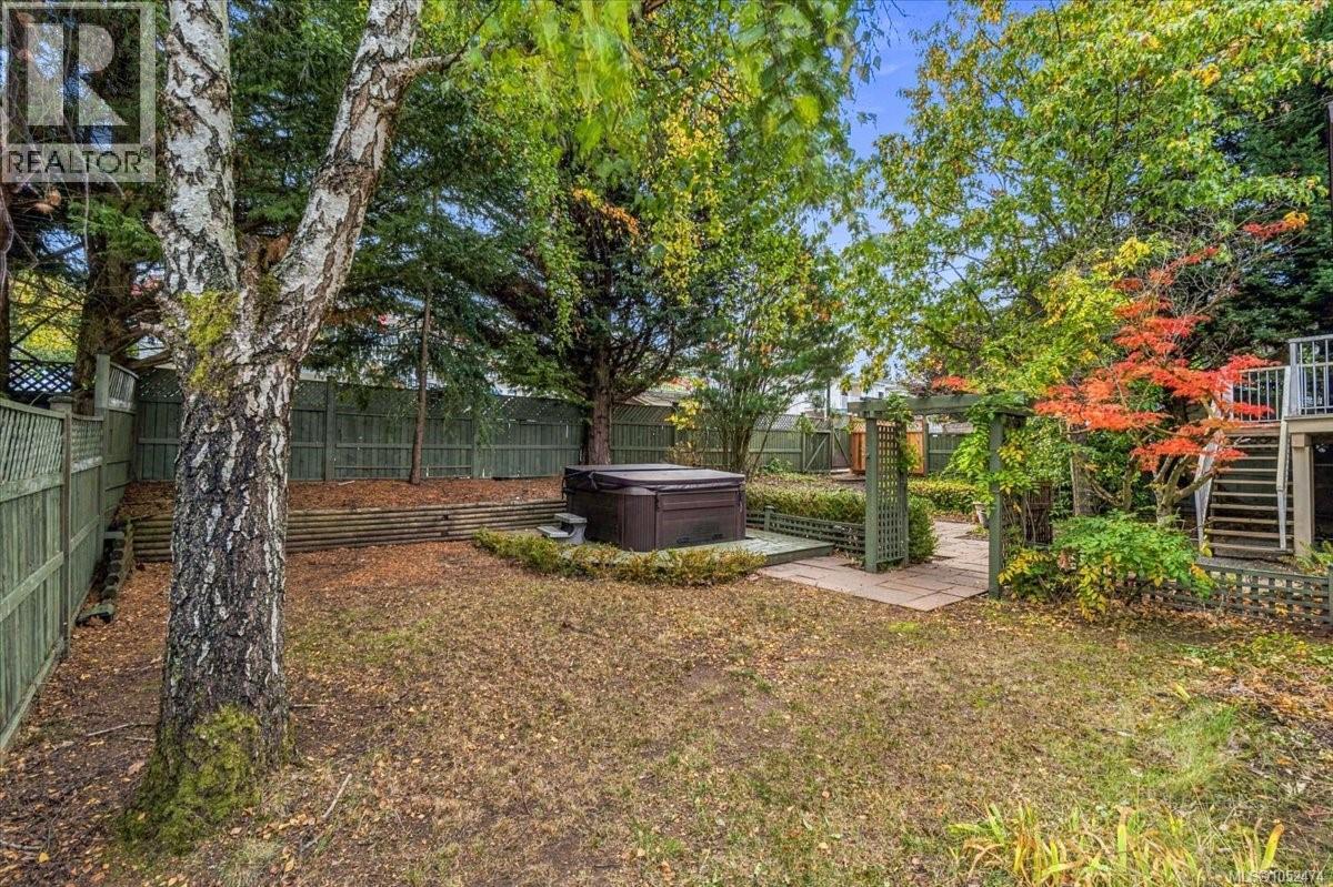 6439 Nidri Pl Property Photo 39
