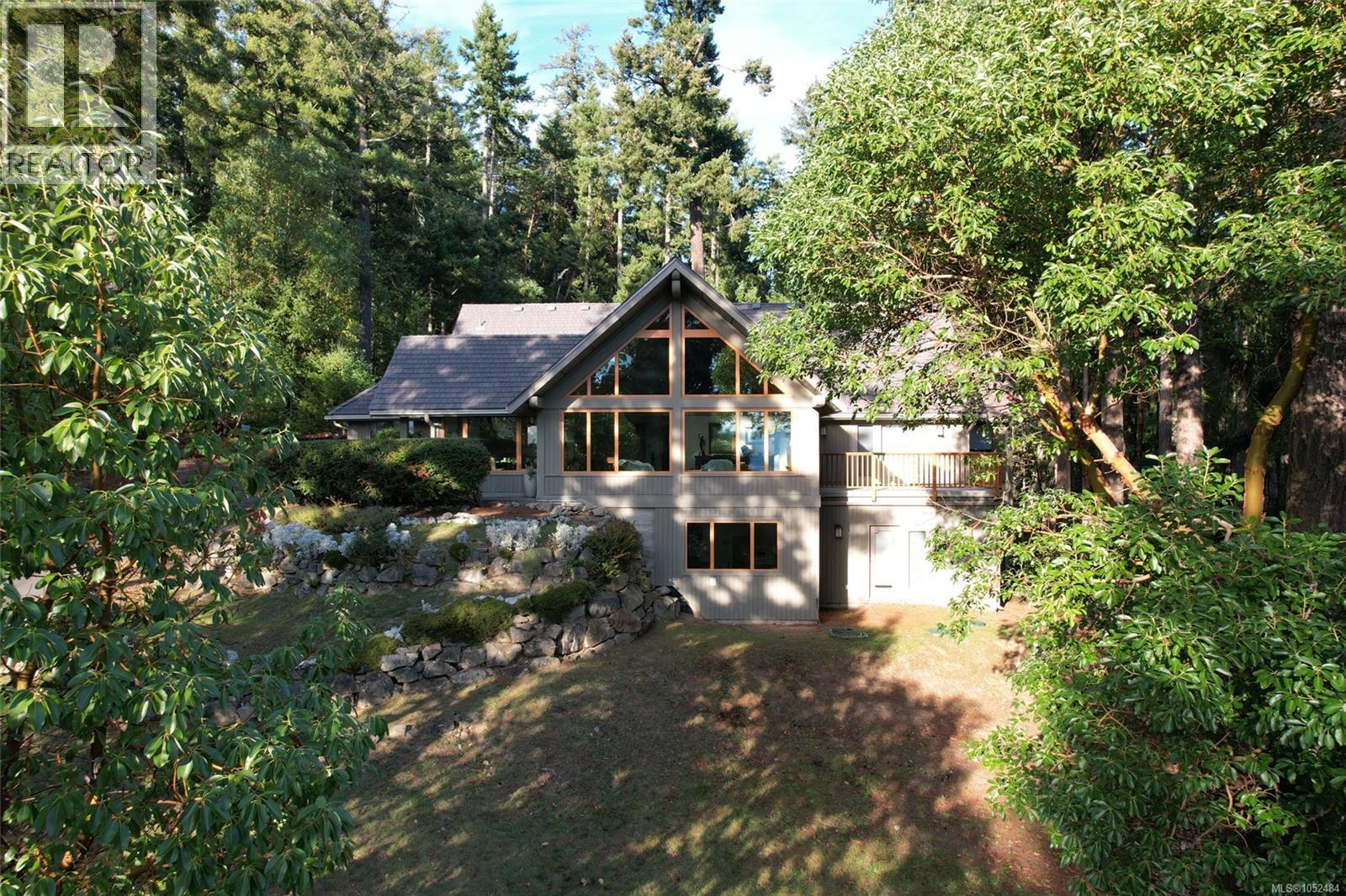 154 Cormorant Cres Property Photo 1