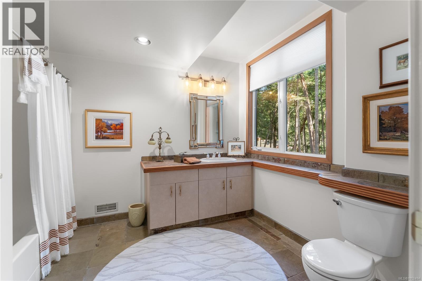 154 Cormorant Cres Property Photo 47