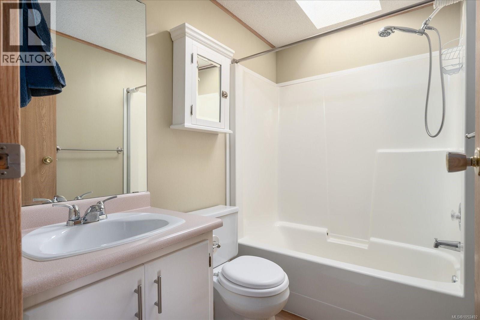 1839 Valley Oak Dr Property Photo 25