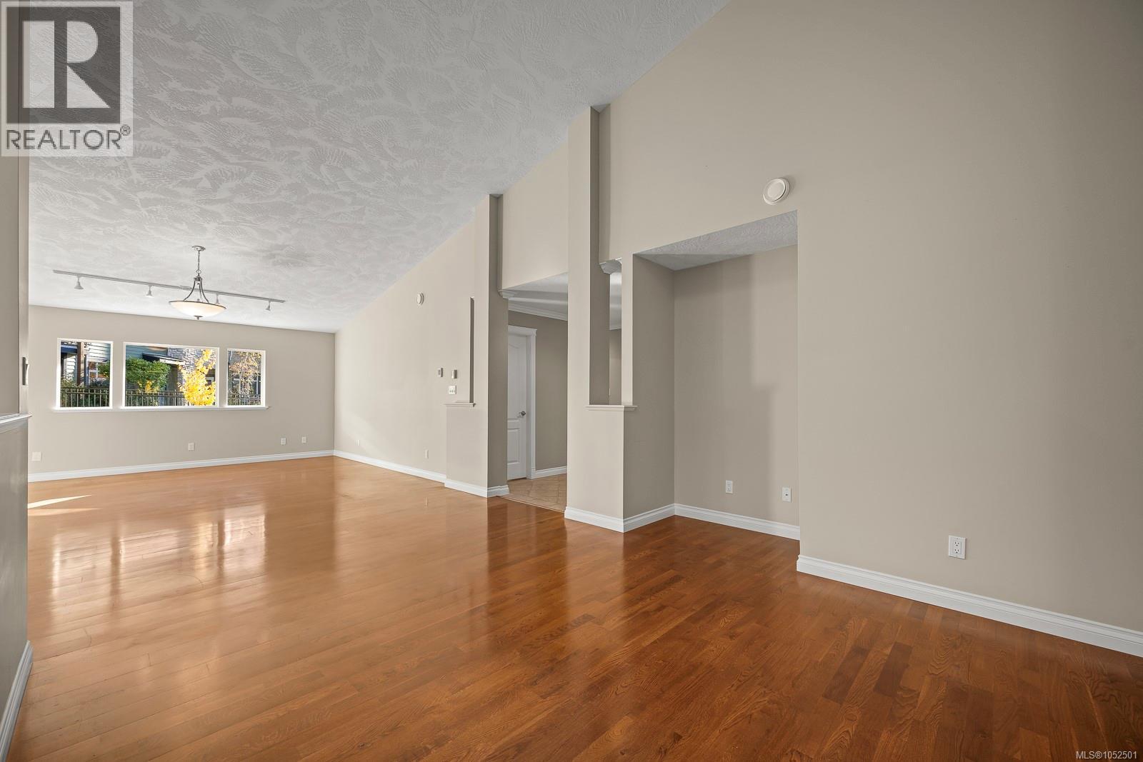 112 44 Anderton Ave Property Photo 29
