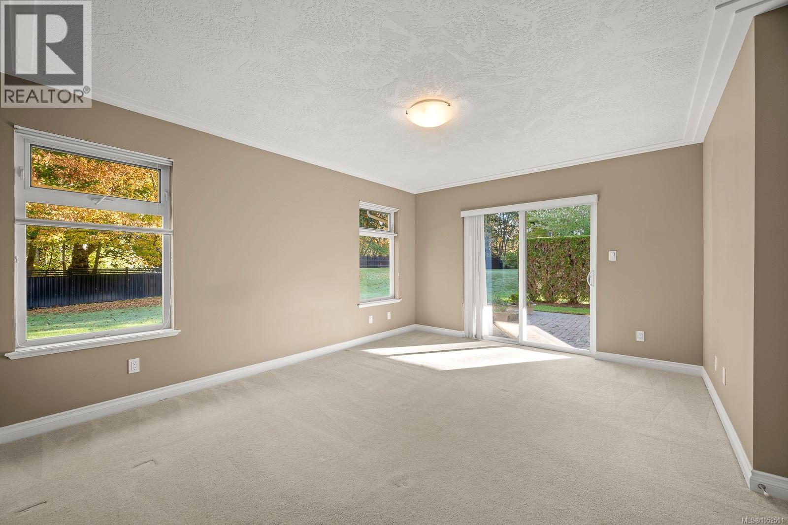 112 44 Anderton Ave Property Photo 38