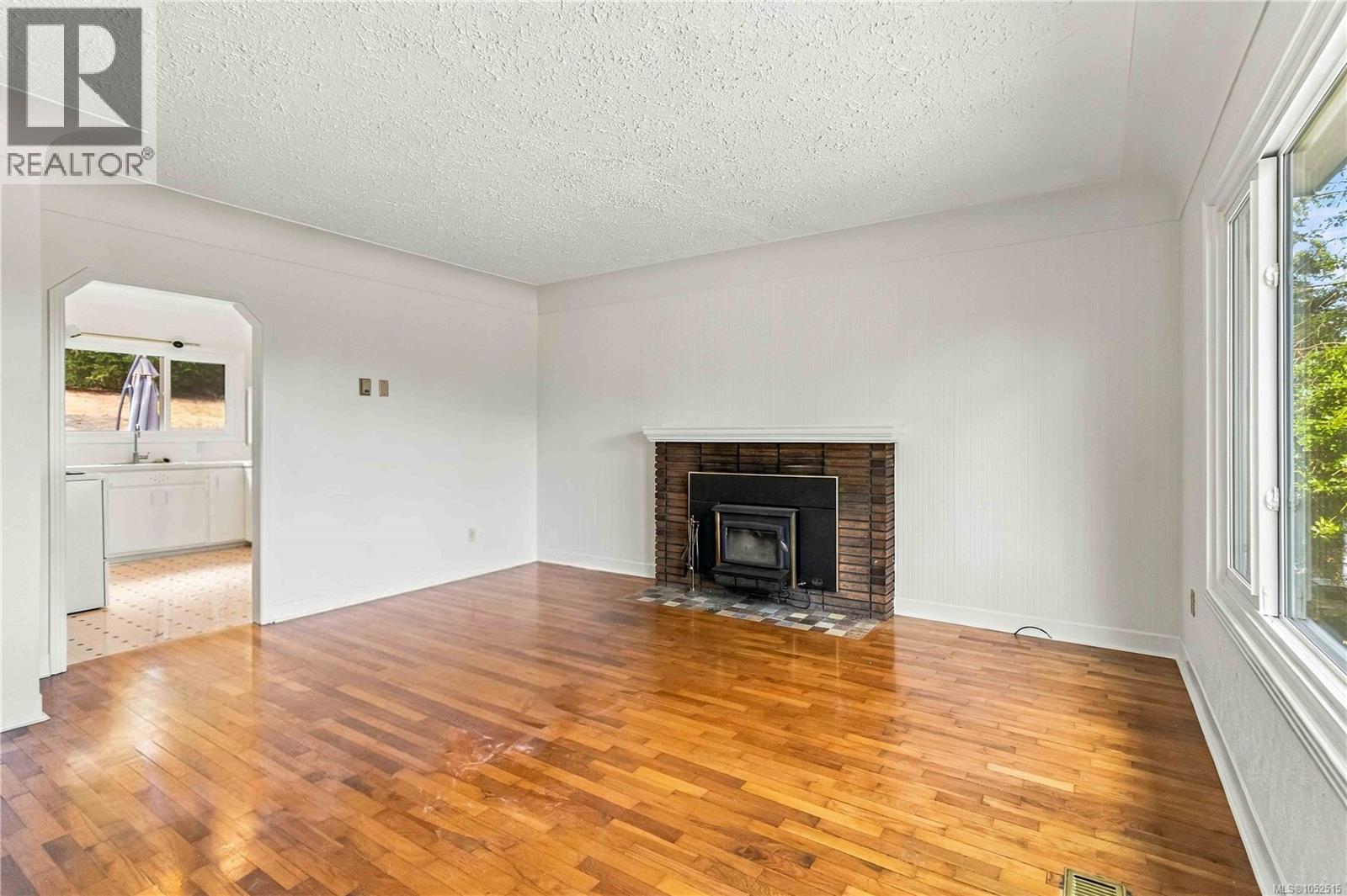 3904 Wilkinson Rd Property Photo 13