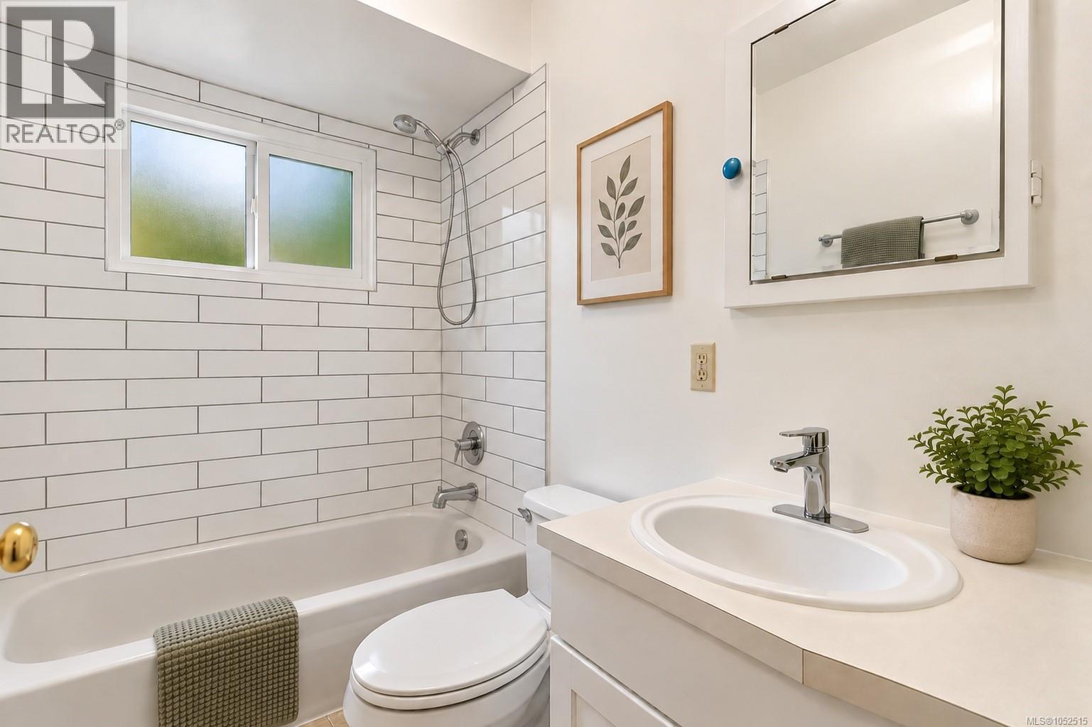 3904 Wilkinson Rd Property Photo 21