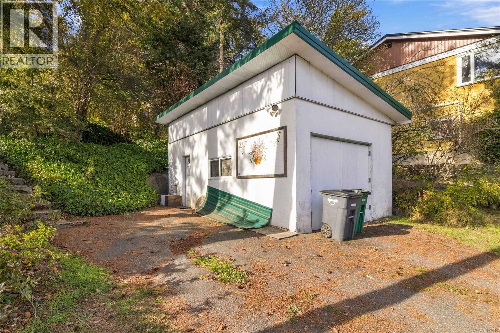 3904 Wilkinson Rd Property Photo 41