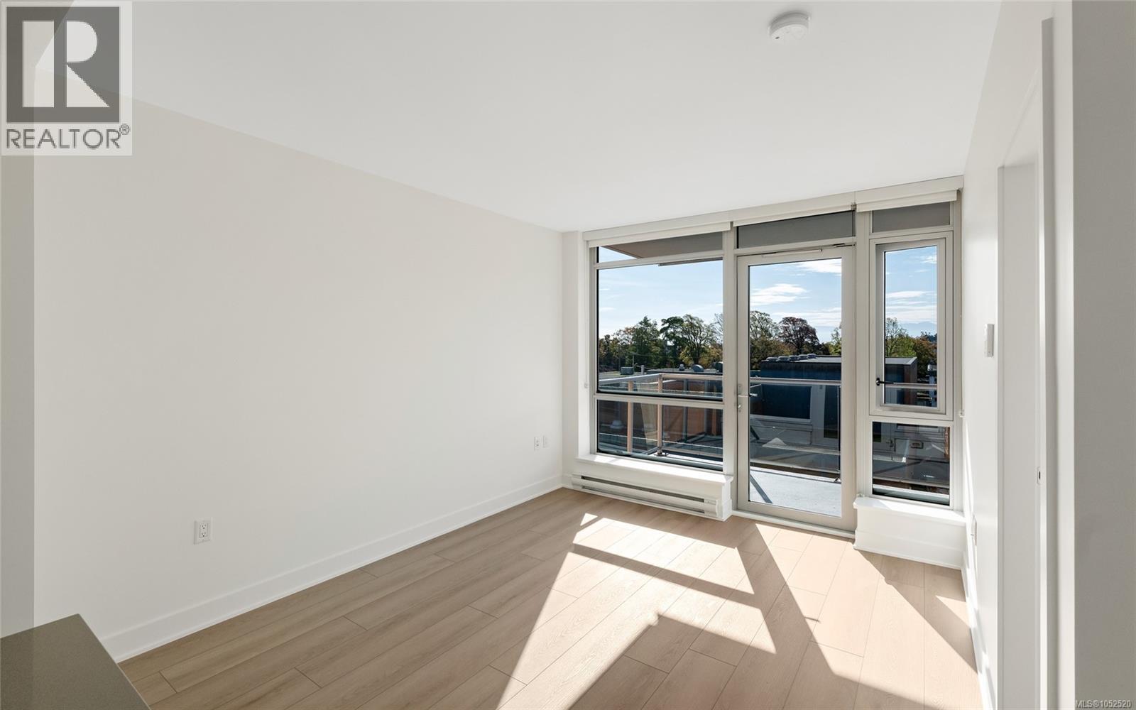 608 838 Broughton St Property Photo 10