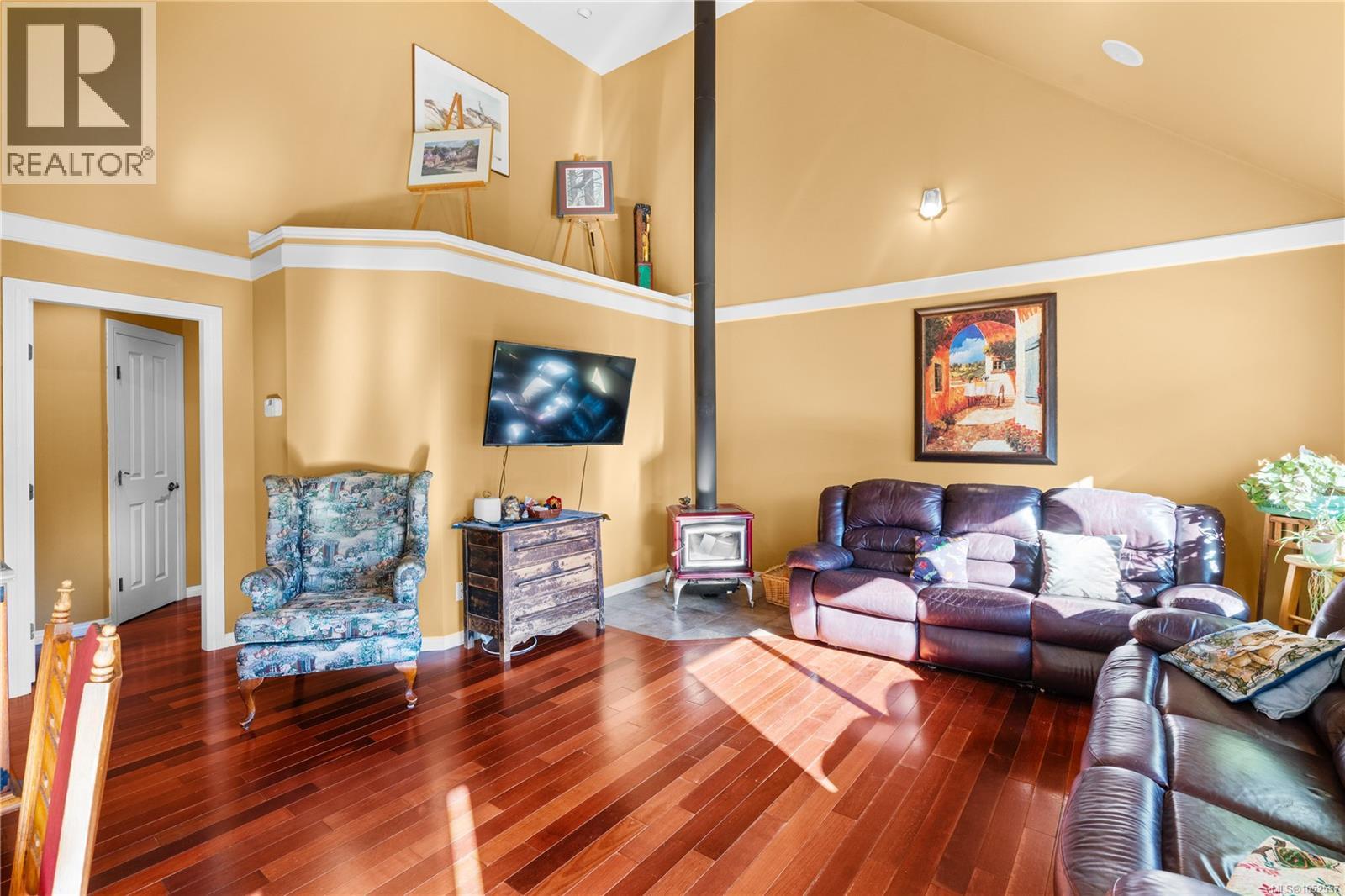 762 Memory Lane Property Photo 6