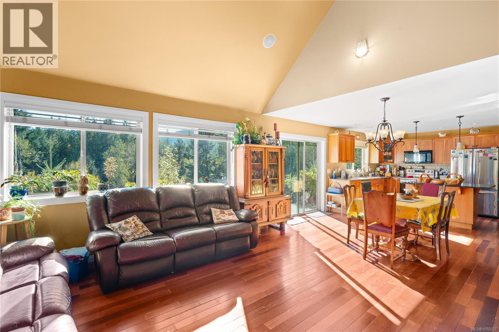 762 Memory Lane Property Photo 10