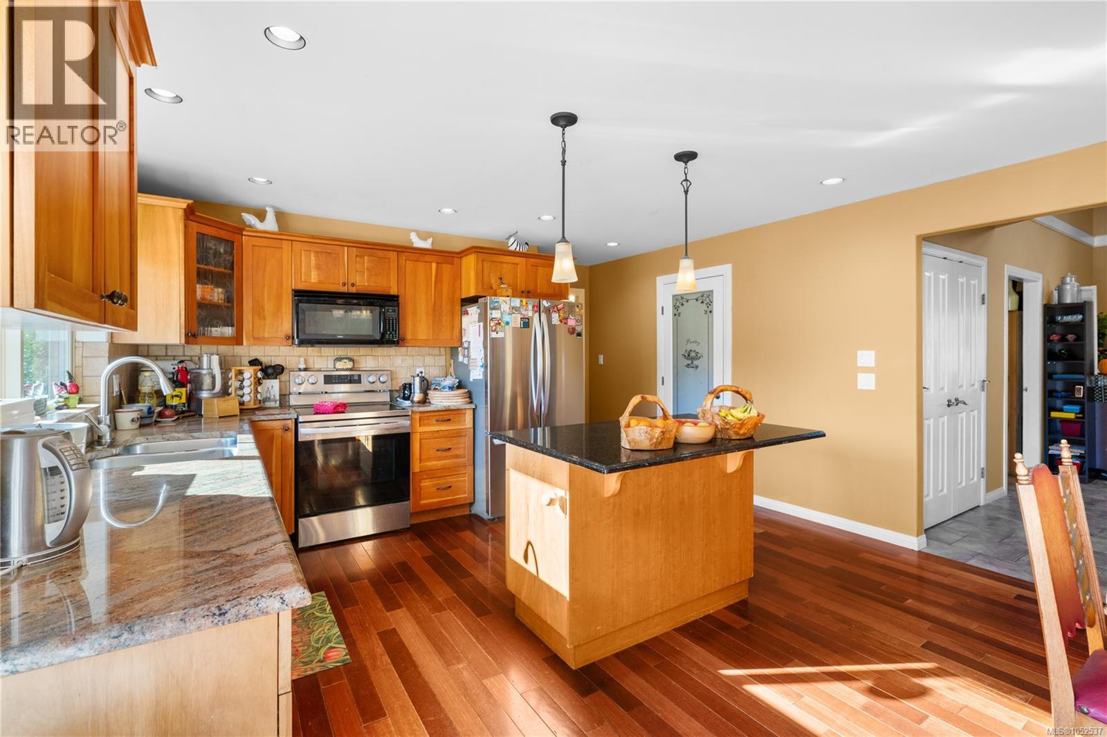 762 Memory Lane Property Photo 13