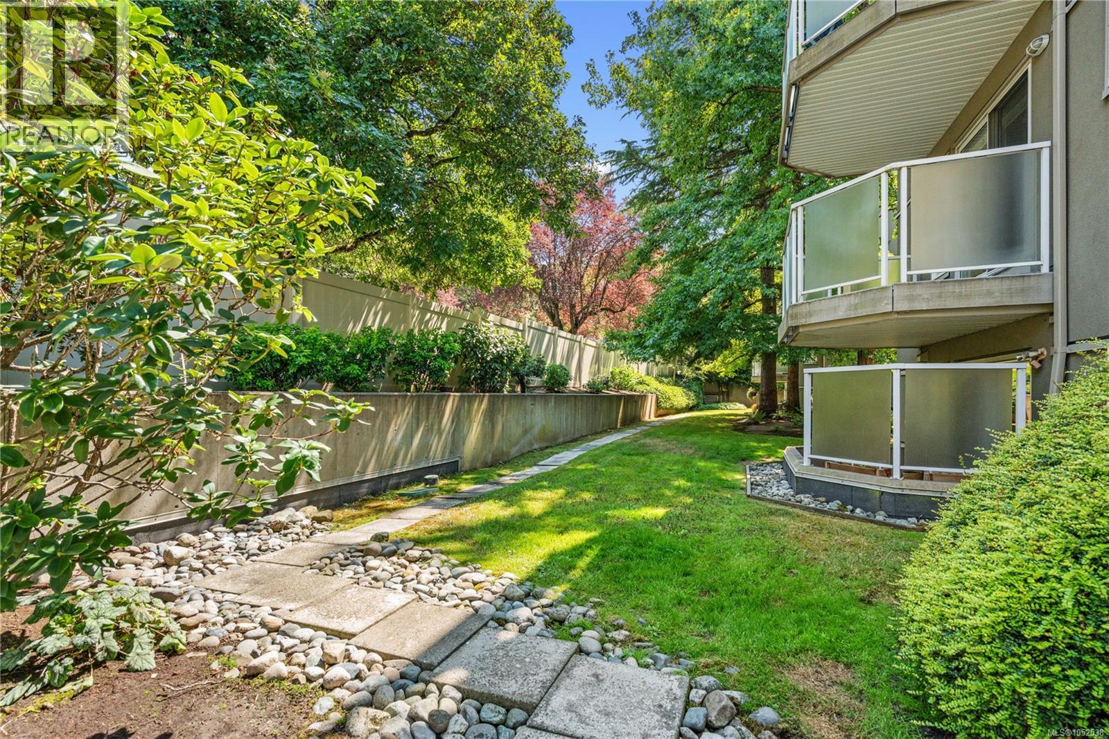 214 2520 Wark St Property Photo 36