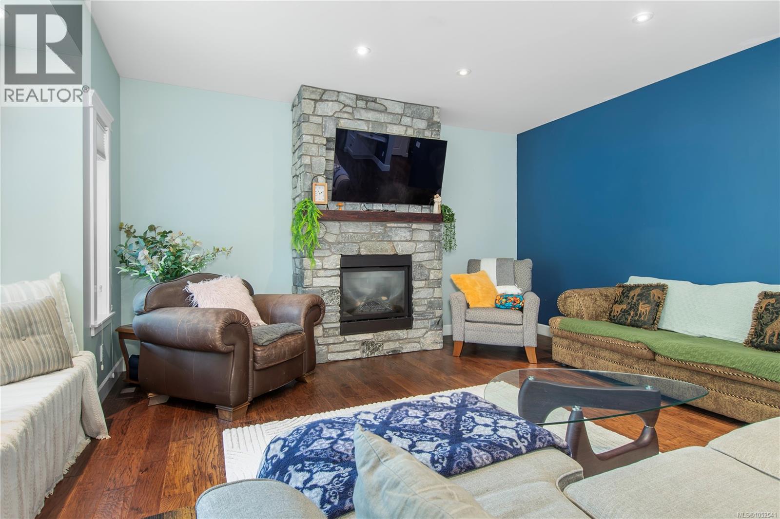 155 Redonda Way Property Photo 11