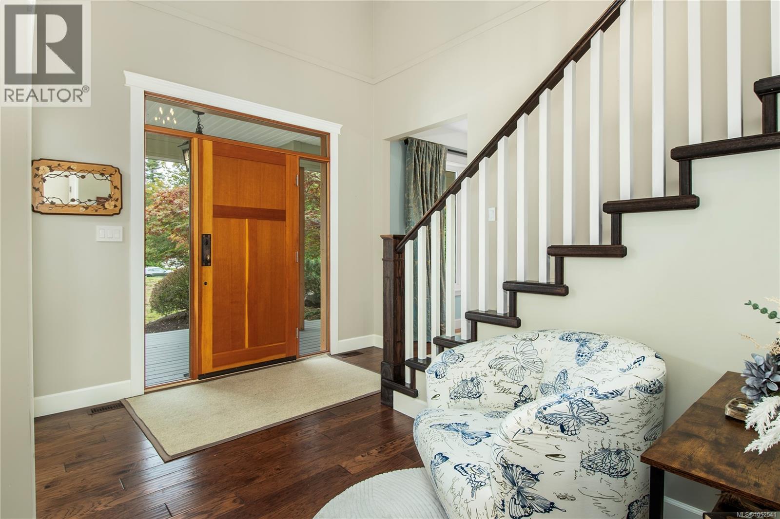 155 Redonda Way Property Photo 14