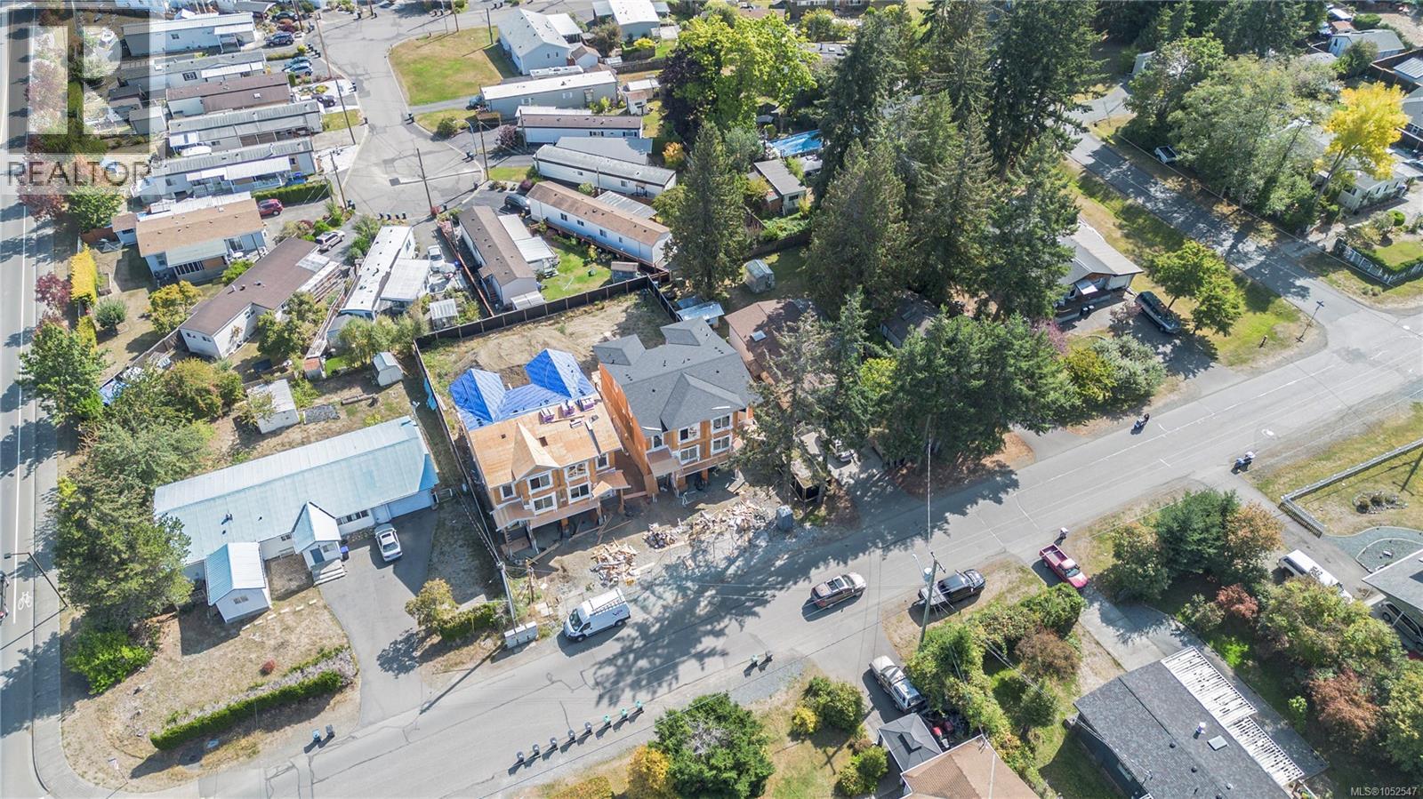 1 410 Craig St Property Photo 6