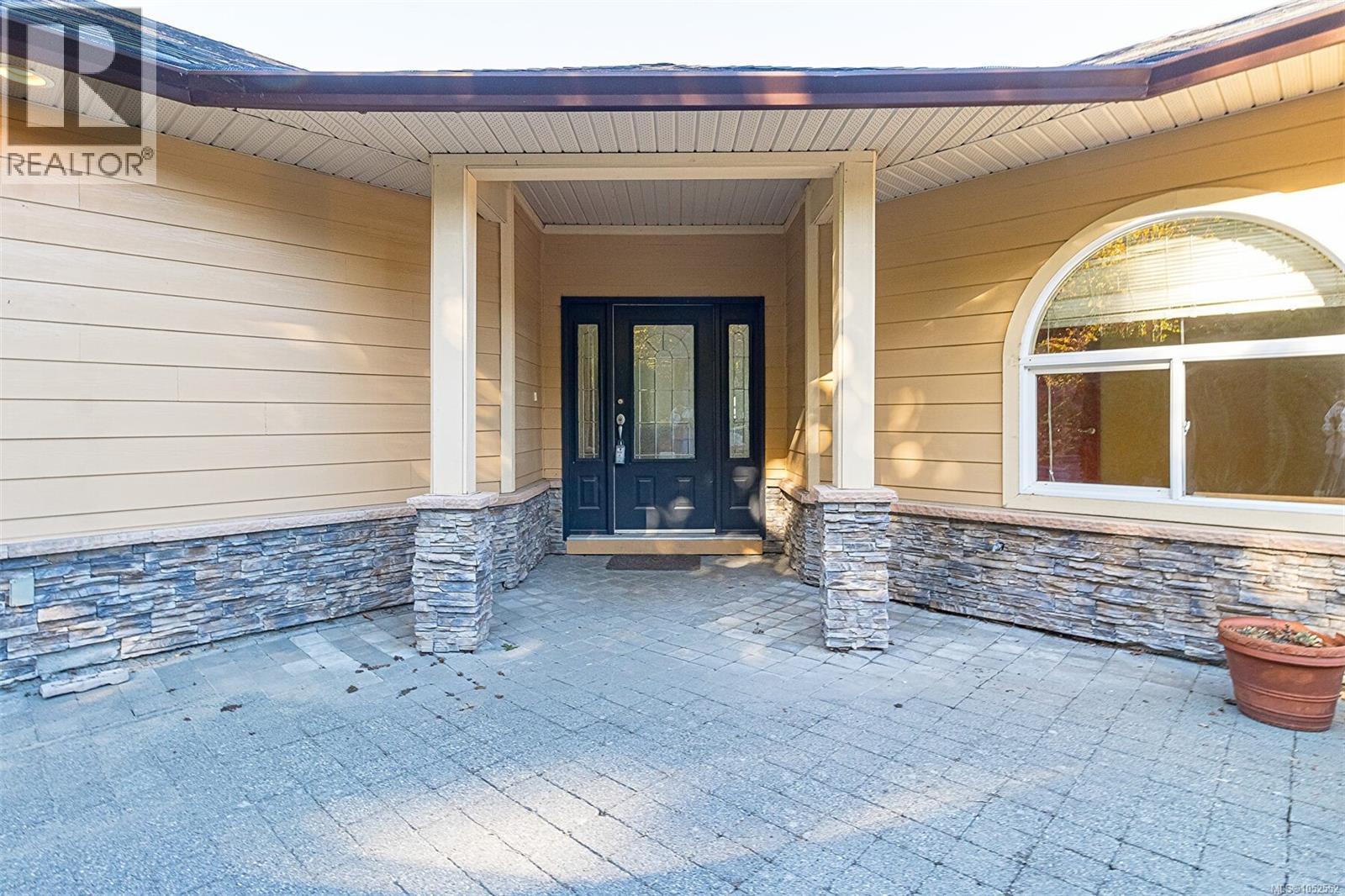 18 245 Oyster Cove Rd Property Photo 4