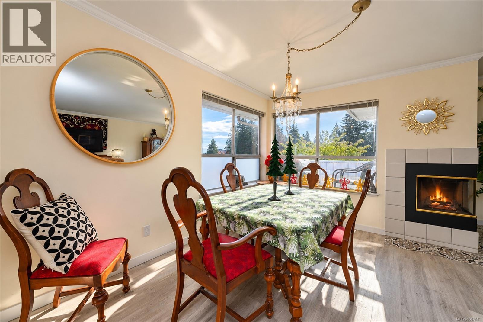 3601 Arbutus Dr N Property Photo 10
