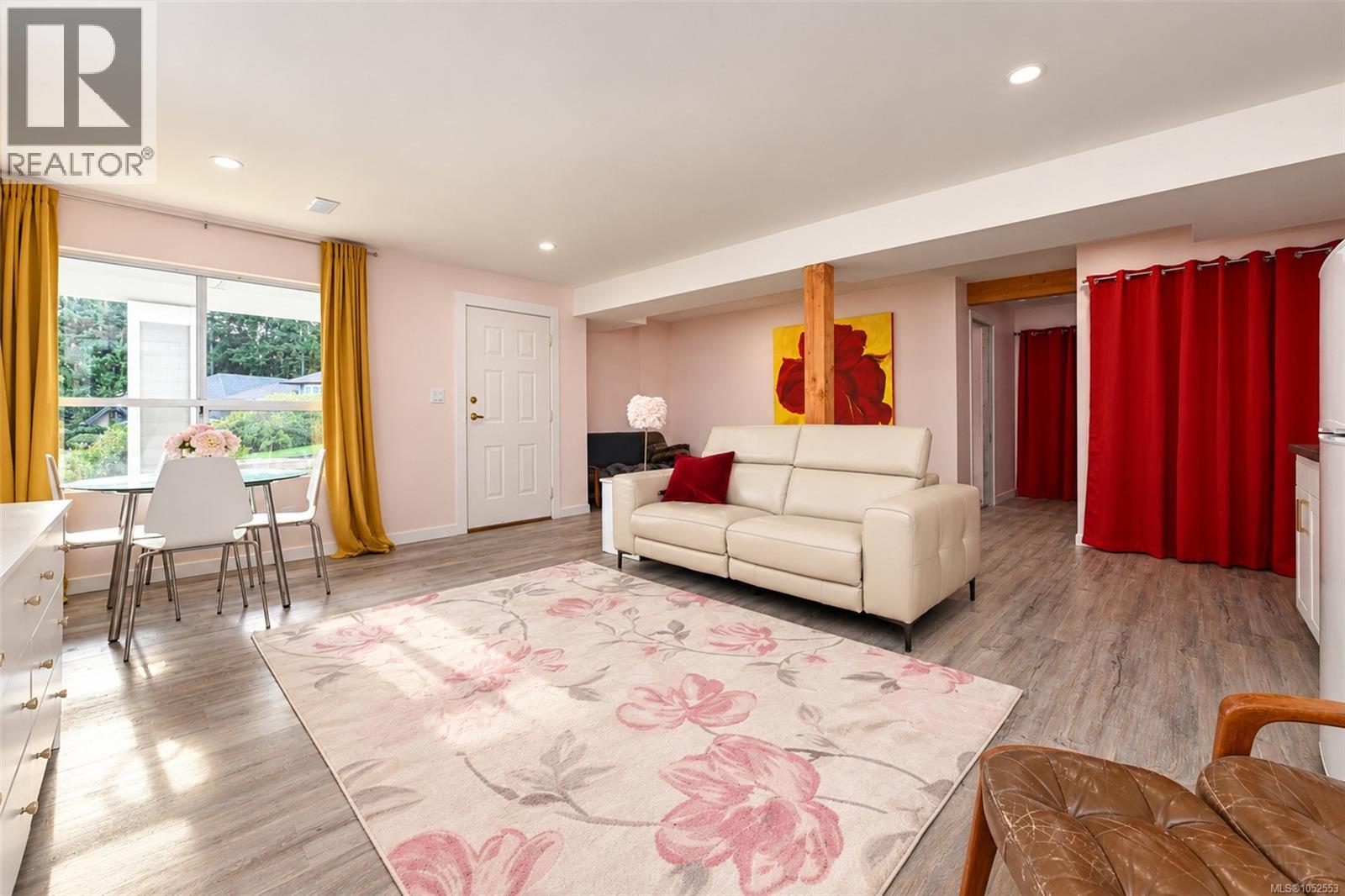 3601 Arbutus Dr N Property Photo 24