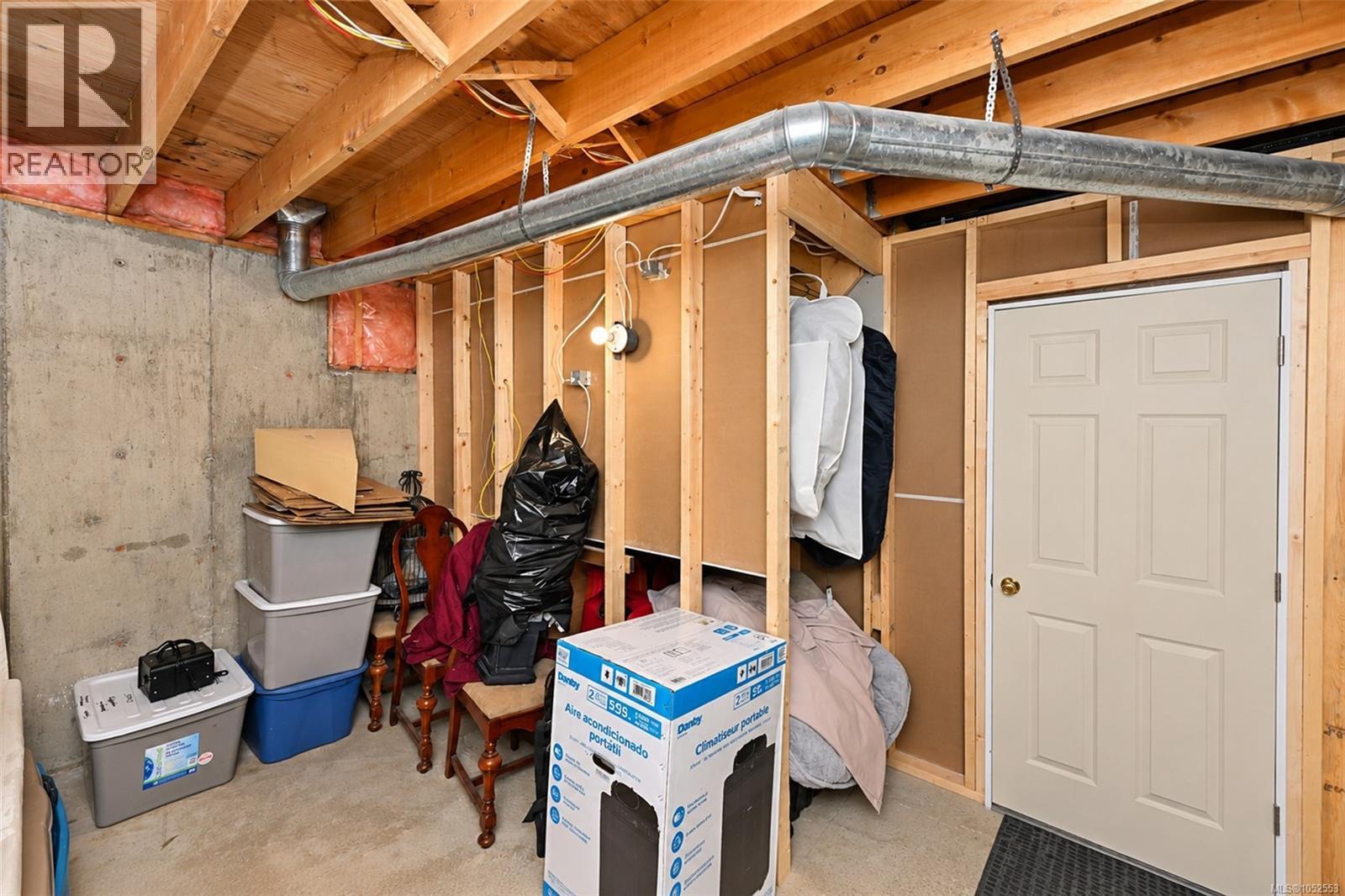 3601 Arbutus Dr N Property Photo 33