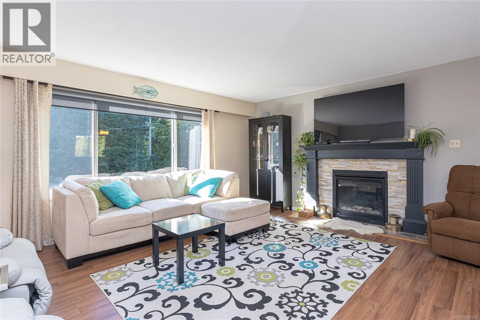 1650 Yeo St Property Photo 3