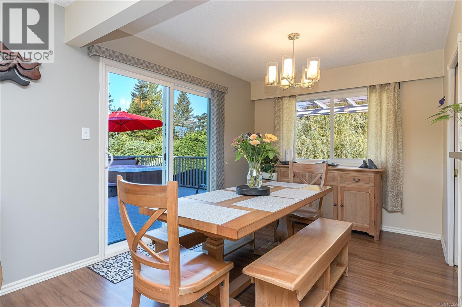 1650 Yeo St Property Photo 4