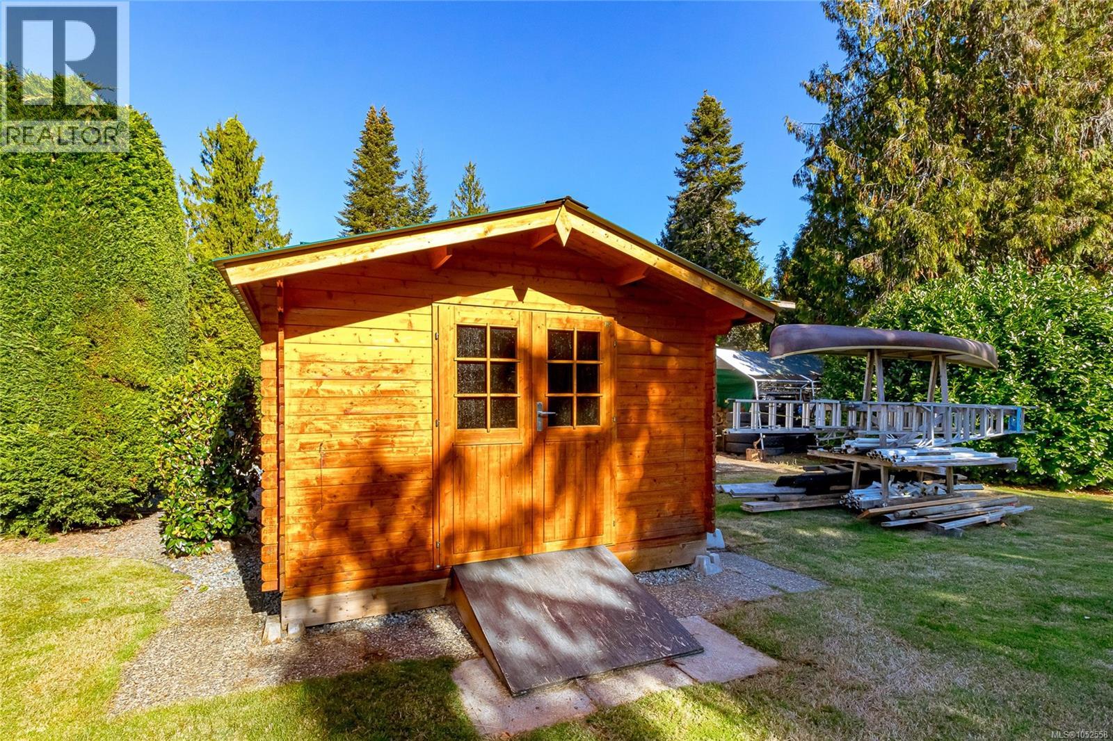 1650 Yeo St Property Photo 43