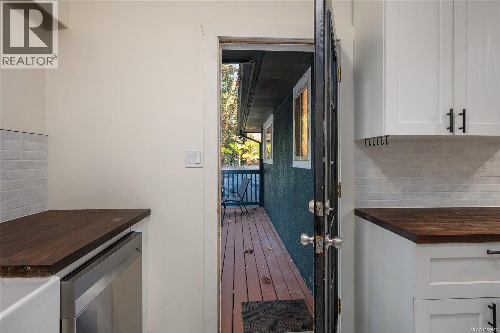 705 Carr Blvd Property Photo 12