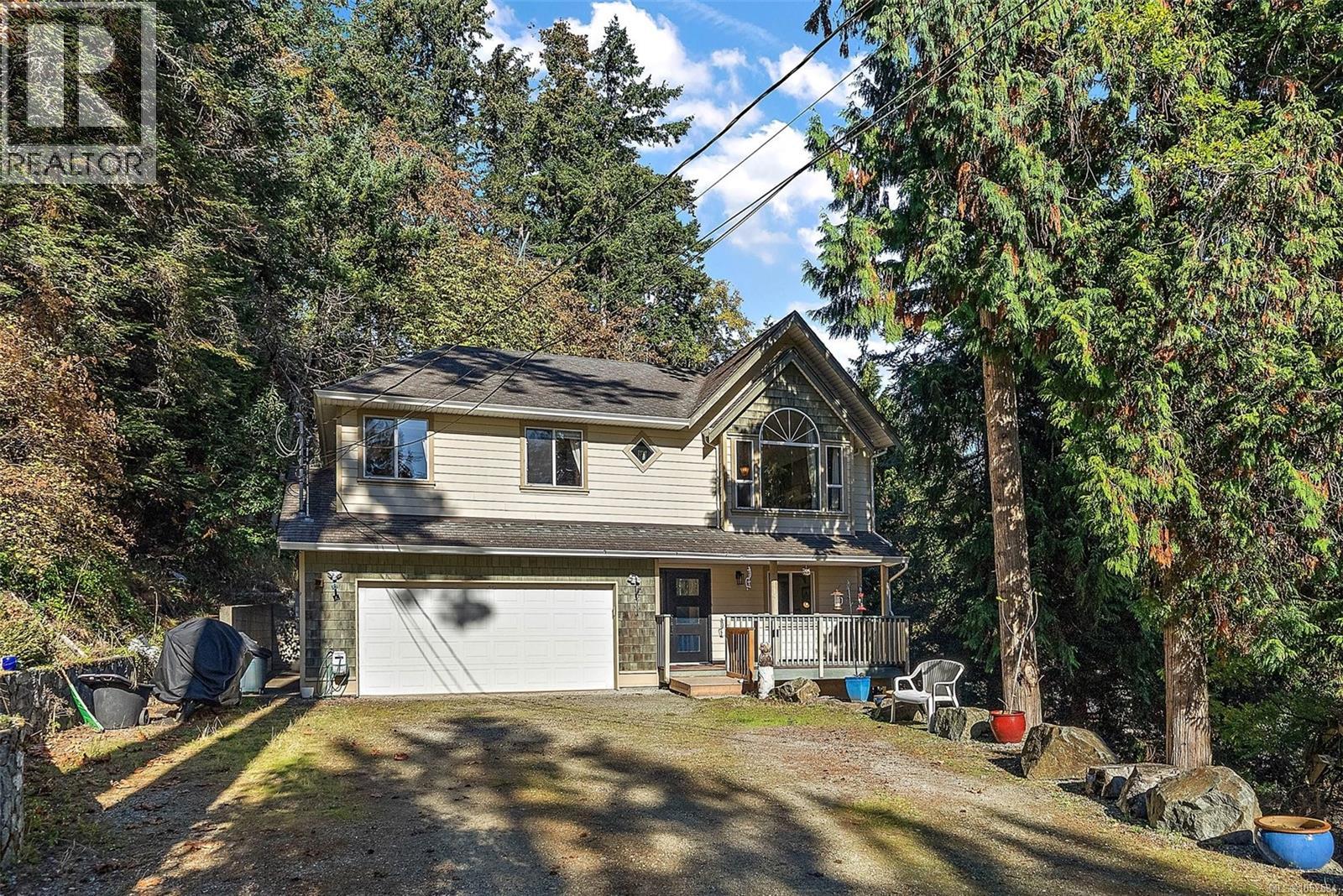 1910 Swartz Bay Rd Property Photo 2
